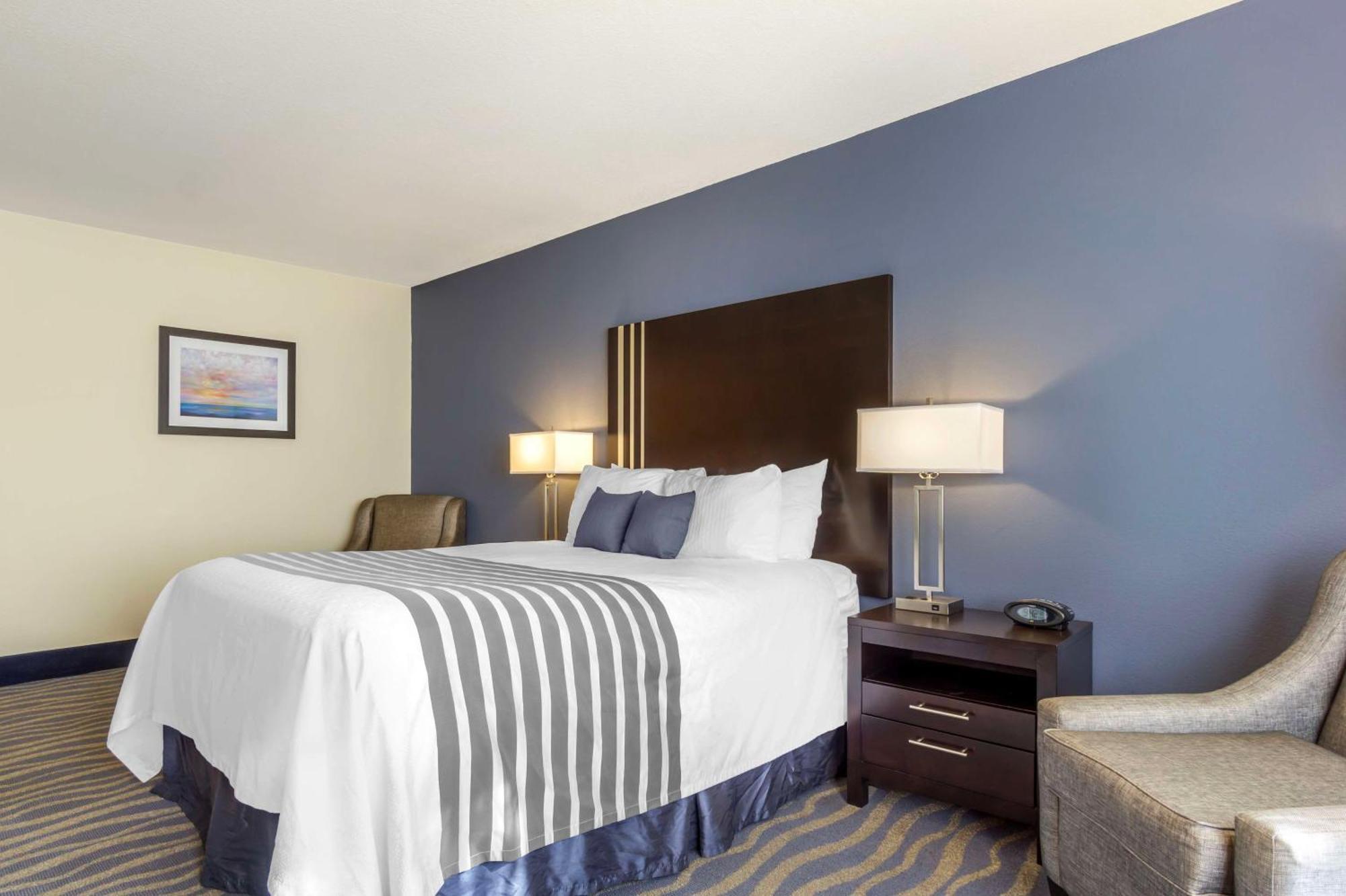 Best Western Plus Edmonds Harbor Inn Εξωτερικό φωτογραφία