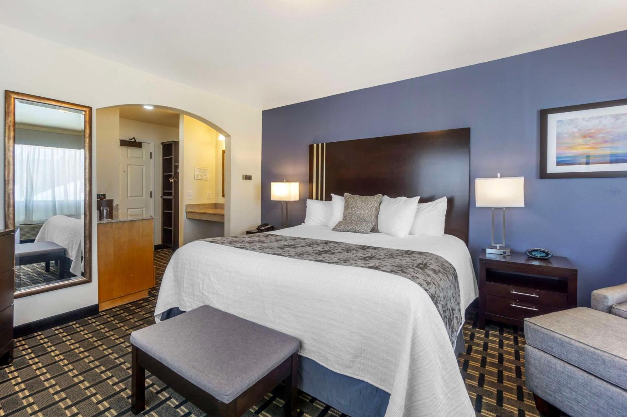 Best Western Plus Edmonds Harbor Inn Εξωτερικό φωτογραφία