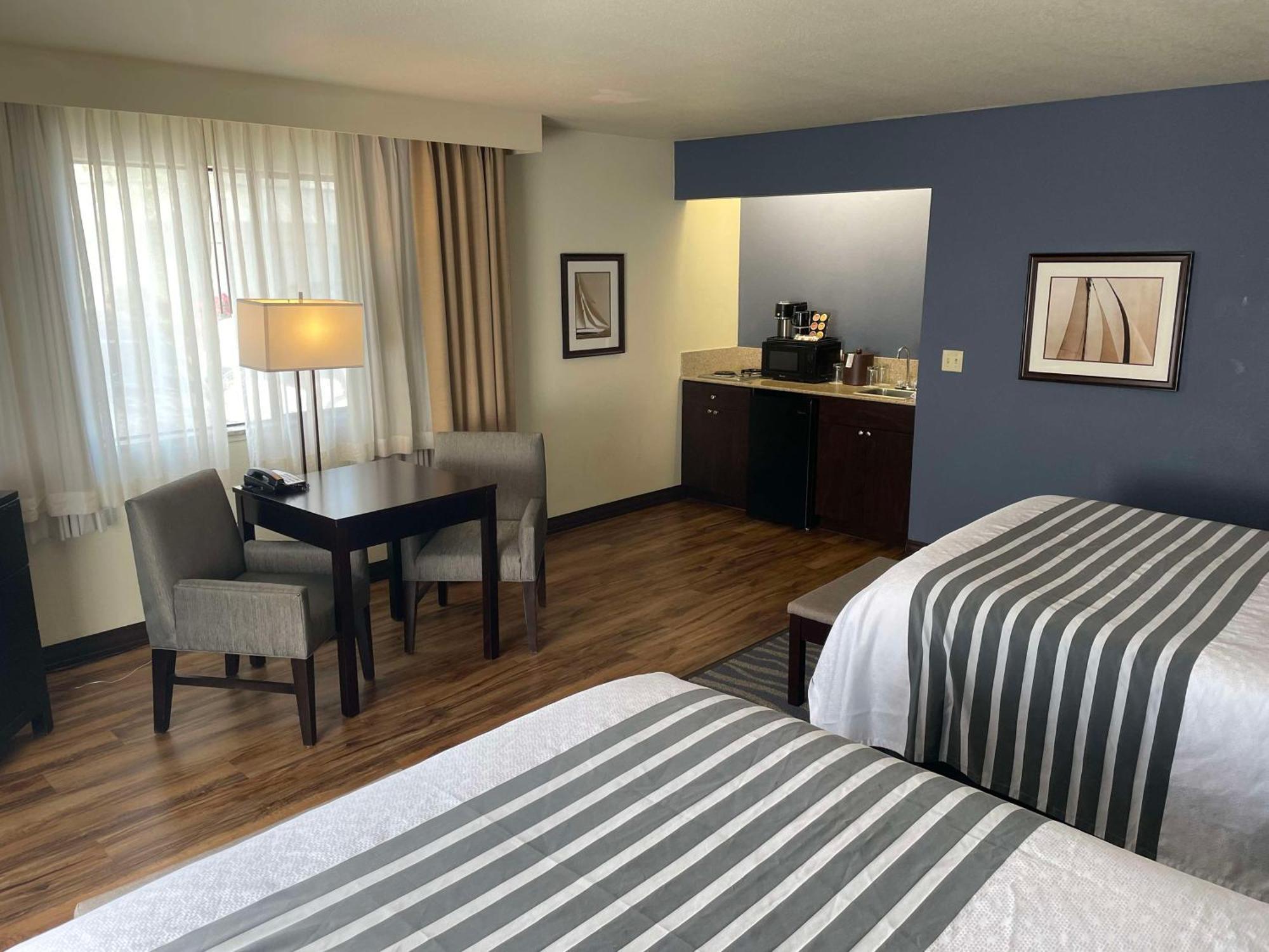 Best Western Plus Edmonds Harbor Inn Εξωτερικό φωτογραφία