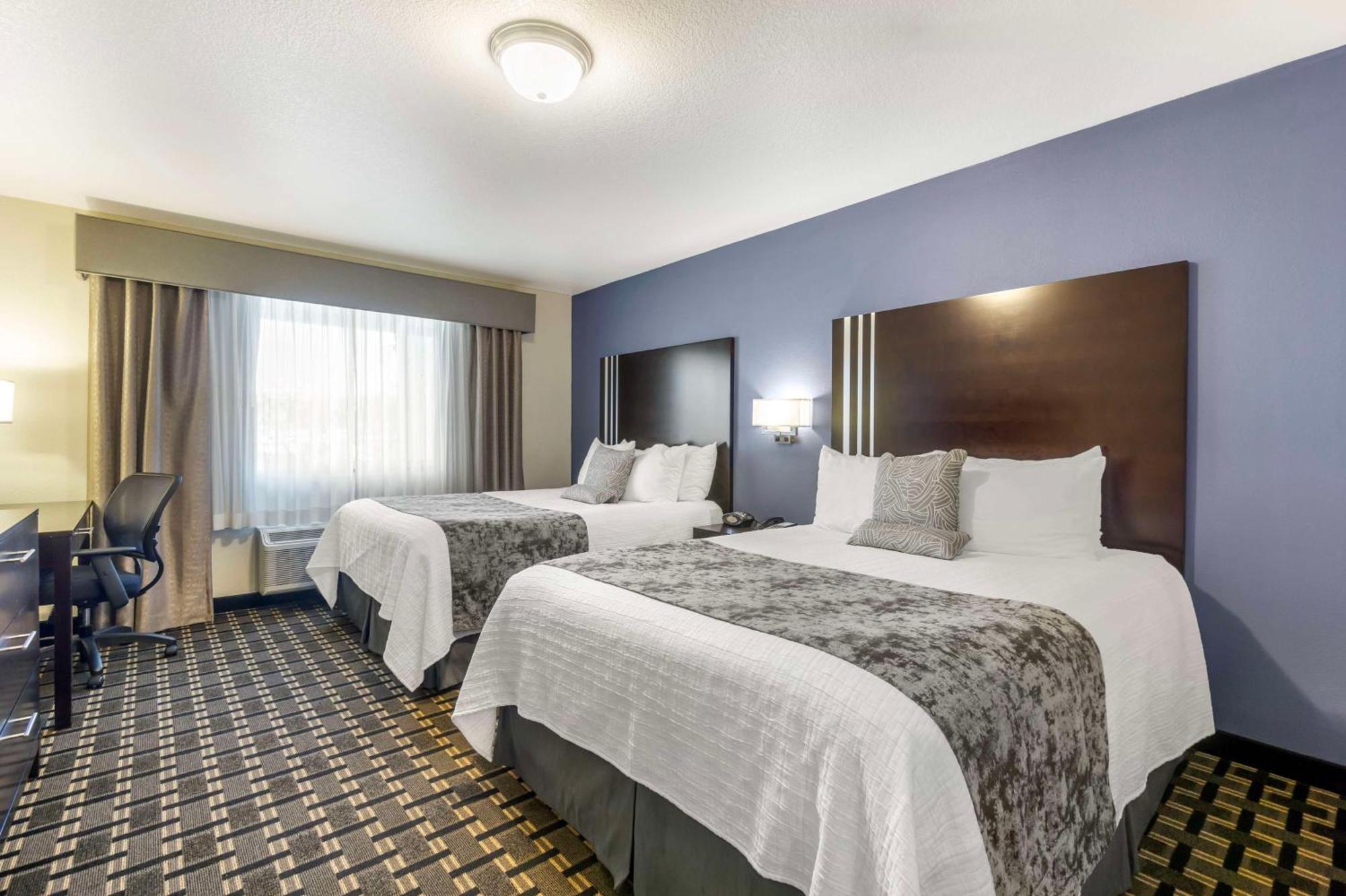 Best Western Plus Edmonds Harbor Inn Εξωτερικό φωτογραφία