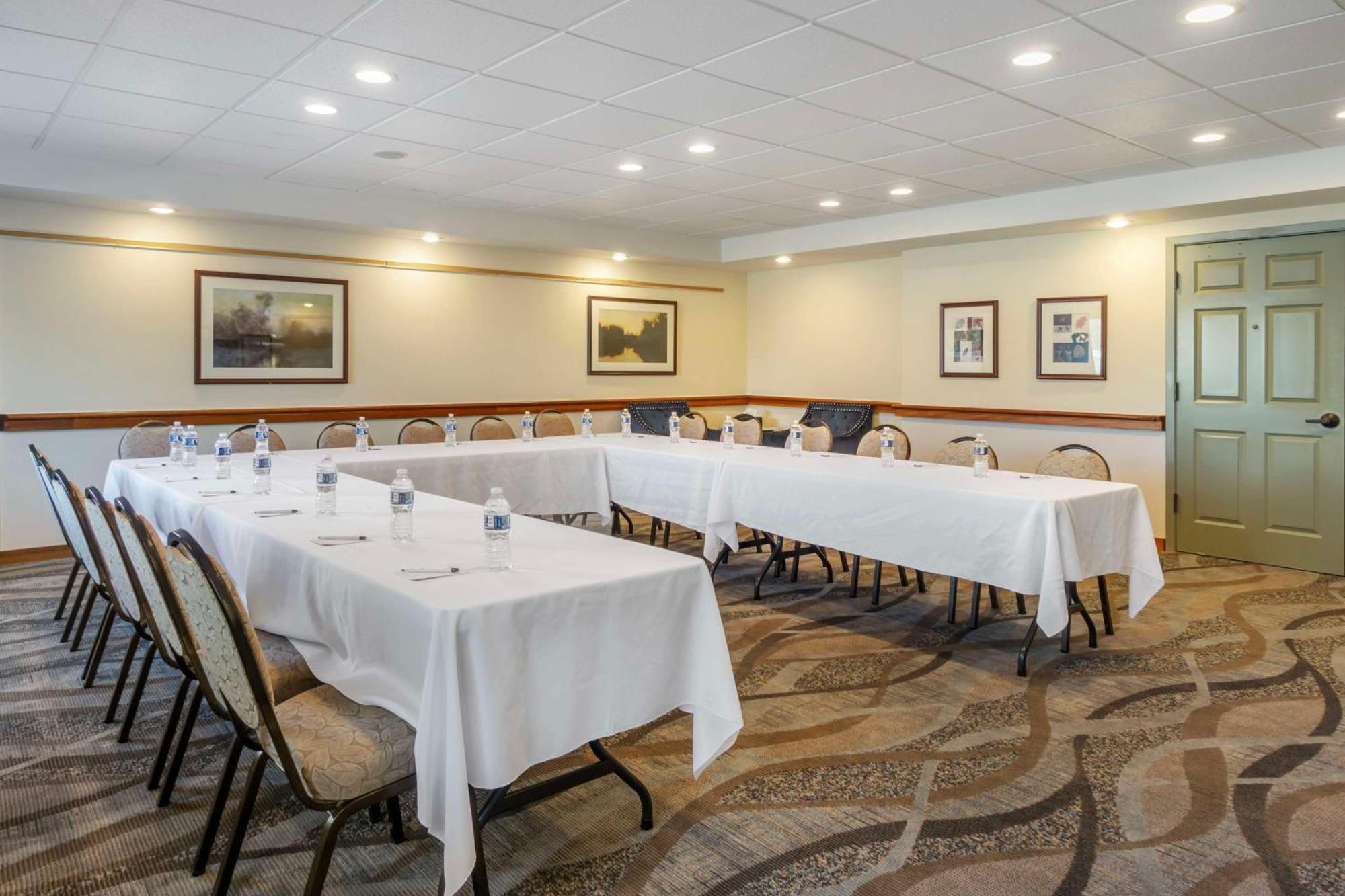 Best Western Plus Edmonds Harbor Inn Εξωτερικό φωτογραφία